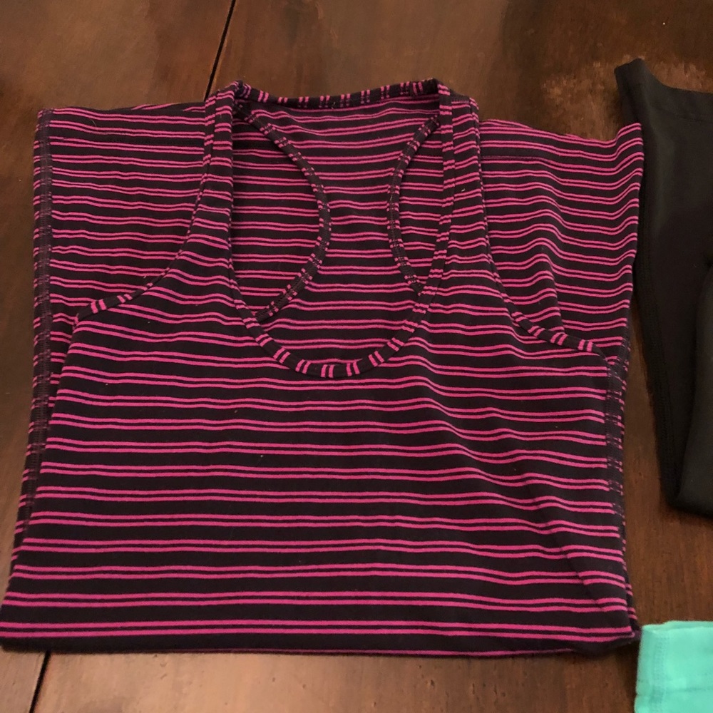 Bundle of lululemon cool racerbacks size 2 - Picture 4 of 5